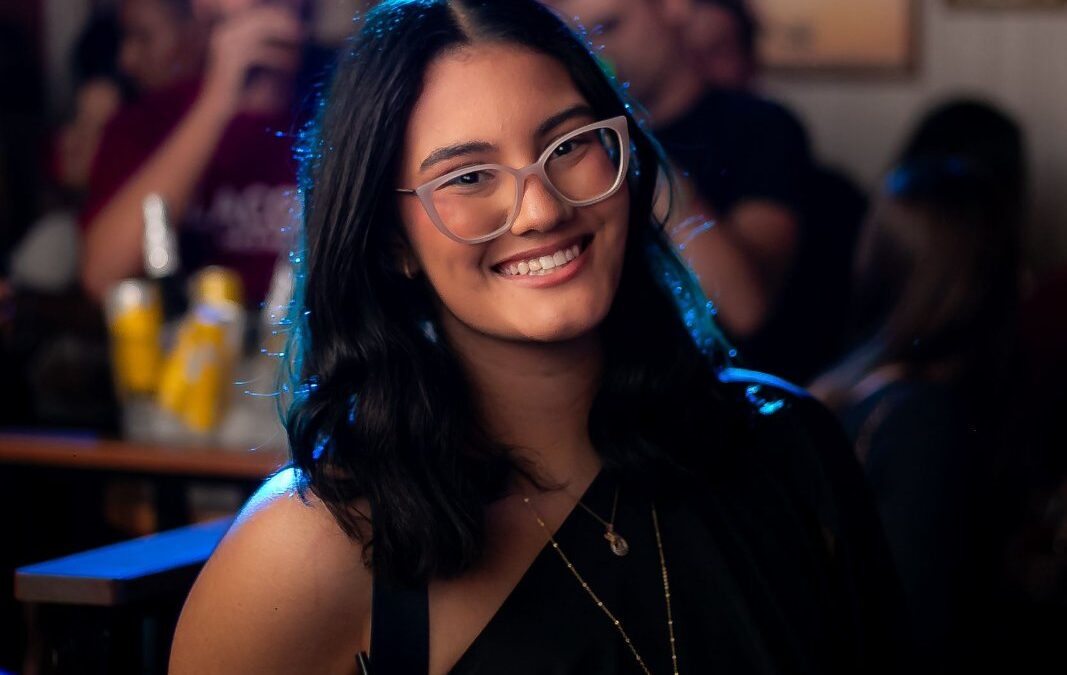 Bar Crawl Renaissance Proves Social Connection Beats Solo Screen Time for Mental Health
