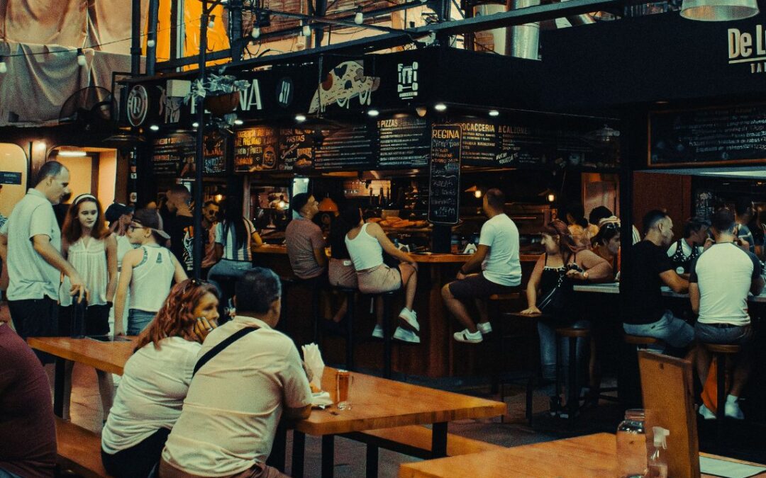 Hidden Fees and Group Discounts That Actually Make Bar Crawls Cheaper Than Solo Drinking in Dallas, TX