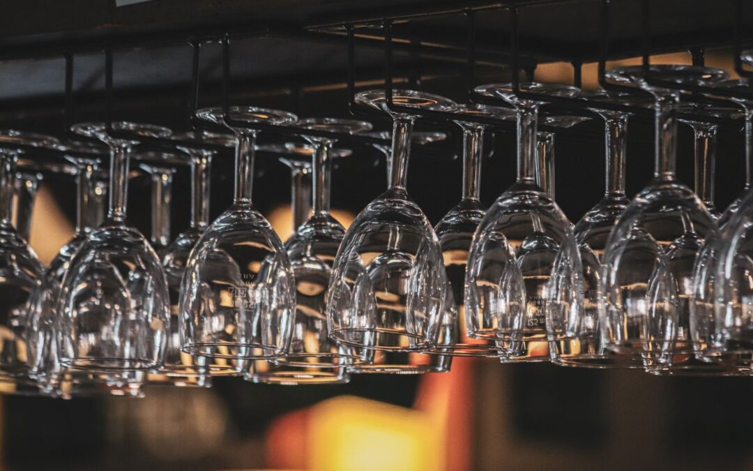 7 Essential Apps and Planning Tools That Transform Bar Crawls Into Memorable Social Experiences in Dallas, TX